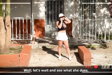 Sweaty Scarlett Queen Fucks Her Pussy Raw After A Hard Tennis Match