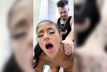 Petite Ryan Reid Anal: Watch Her Tiny Asshole Get Stretched & Fucked Raw