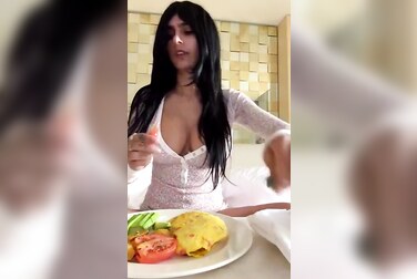 Mia Khalifa’s Tits ARE Breakfast: Watch The Porn Legend Get Her Huge Jugs Out While She Eats
