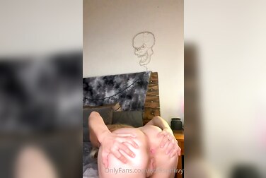 Addison Ivy Bends Over: Watch This Fucking Soaked Pussy Tease Herself To Orgasm