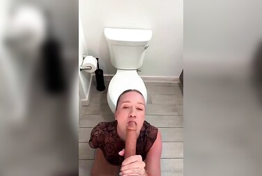 Bathroom Dildo Deepthroat: Its Nicki Babe Swallows Her Toy Before Fucking Herself Raw
