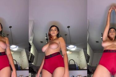 Roxie Sinner's Bouncing Tits Will Make You Cum Instantly