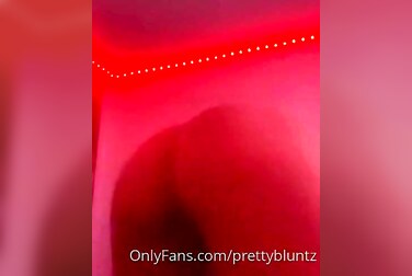 Therealbritain's PAWG Ass Twerk-Fest: Watch Her Shake That Prize-Winning Butt Until You Explode