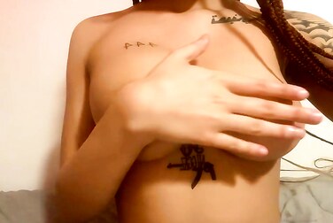 Therealbritain's Huge Tits Exposed! Watch This Horny Babe Strip & Flash Just For You