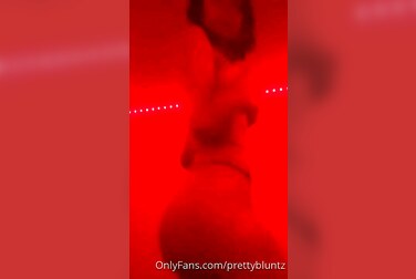Side View POV: Therealbritain Fingers Her Soaking Wet Pussy Just For You