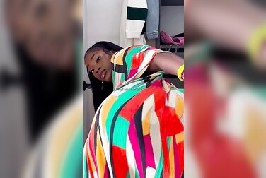 Teresa Lavae Shakes Her Fat Ass And Begs For A Hard Pounding