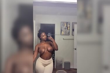 Teresa Lavae's Topless Mirror Fuck-Show Will Drain Your Fucking Balls