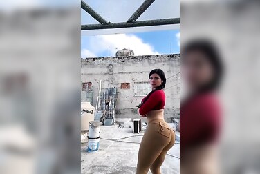 Public Risk: Busty Luciana90luna Fucked Raw By Workers On A Dirty Construction Site