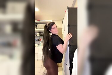 Luciana90luna's Phat Ass Claps & Bounces Right In Your Face